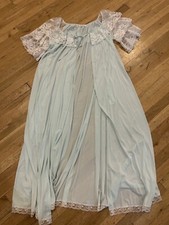 Vintage Miss Elaine Large Nylon Lace Sea Foam Green Robe