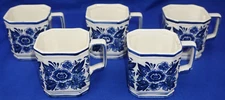 Royal Delft's Blauw Handwerk Japan (5) Square Mugs, 3 1/8"  (B33)
