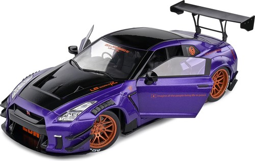 2022 Nissan GT-R (R35) mit Liberty Walk Body Kit 2.0 lila im Maßstab 1:18 - Bild 3 von 4