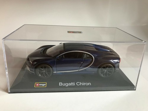 Bugatti Chiron mit Acryl Vitrine, Bburago Plus 1:32 - Picture 3 of 9
