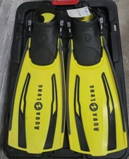 New Aqua Lung Stratos Yellow  Black Fins