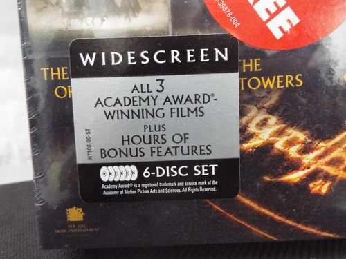 Widescreen Lord Of The Rings Trilogy DVD Set Unopened - Imagen 2 de 7