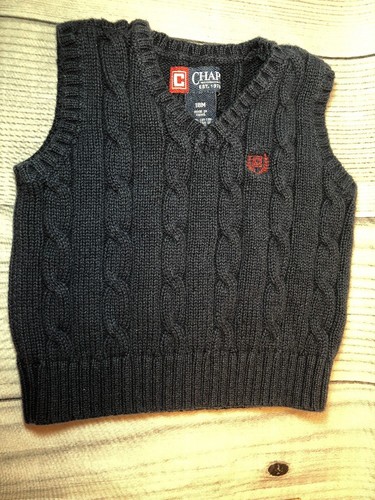 CHAPS Cable Knit Sweater Vest  V-neck Red Embrd Logo 100% Cotton Sz 18M EUC  - Picture 1 of 6