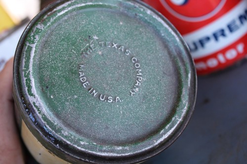NOS FULL * Original 1940's era TEXACO 2 lb. GREASE Old Soldered Seam Tin Oil Can