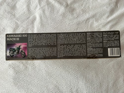 Revell Kawasaki 500 Mach III Motorrad. Großer Modellbausatz im Maßstab 1:8. - Bild 4 von 16