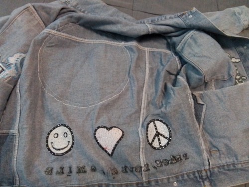 Goosebumps Akira Womens Blue Denim Jean Jacket Embriodered Peace Love Smile - Picture 6 of 18