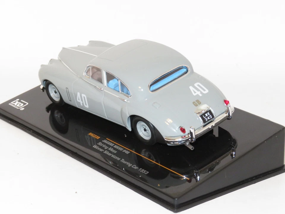 1/43 Jaguar Mk.VII British Touring Car - Winner SCC Silverstone 1953 S.Moss - Image 4 of 4
