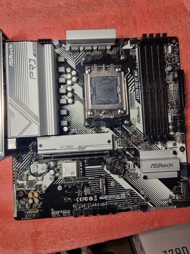 ASRock A620M PRO RS WiFi AM5