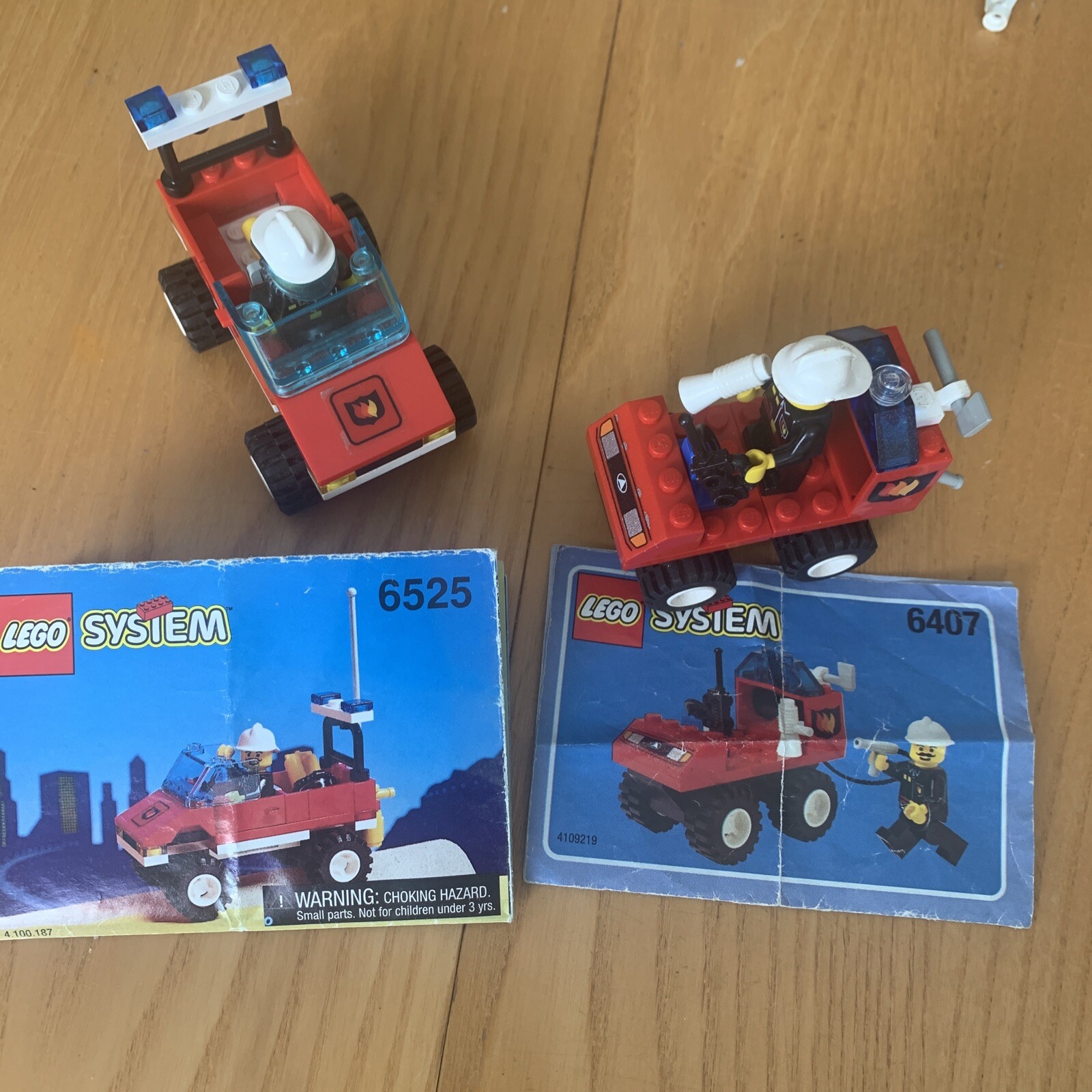 LEGO Sets 6525 6407- Town Fire complete w/manuals missing antenna