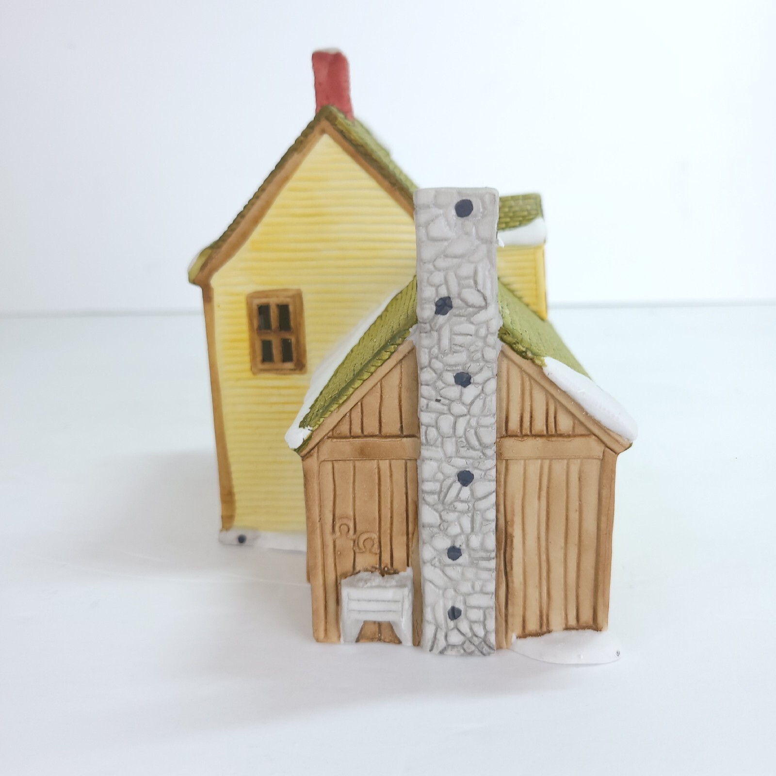 Dept 56 New England Village Series Livery Stable & Boot Shop #65307 1986 w/light - Picture 3 of 11
