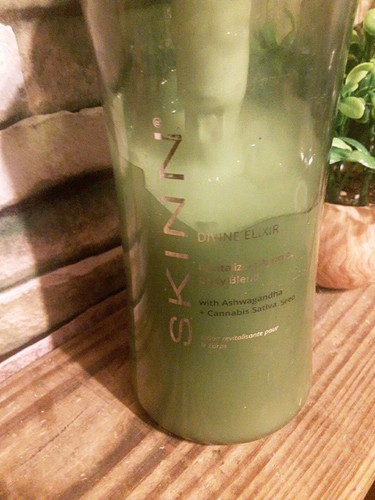 Skinn Cosmetics Divine Elixir Revitalizing Ayurvedic Body Blend 60-70% FULL-READ - Picture 6 of 7
