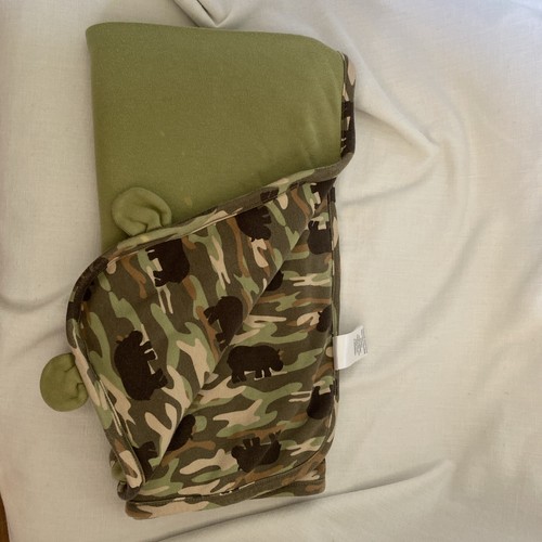 Manta de rinoceronte camuflada Gymboree con capucha 30x28 pulgadas - Imagen 3 de 4