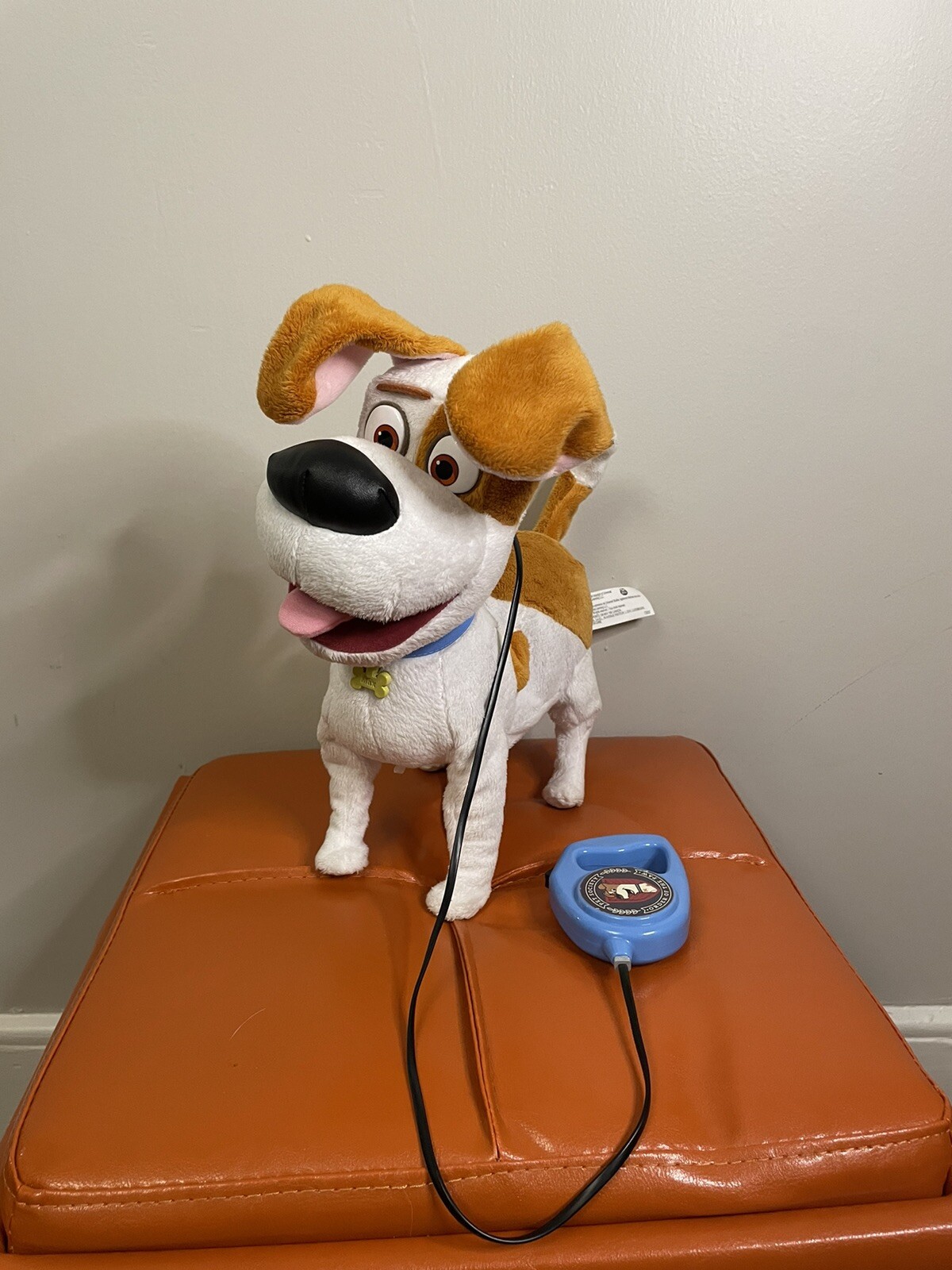 Secret Life Of Pets Best Friend Max Spin Master Talks Walks On A Leash For Sale Online Ebay Secret Life Of Pets Best Friend Max Spin Master Talks Walks On A Leash For Sale Online Ebay