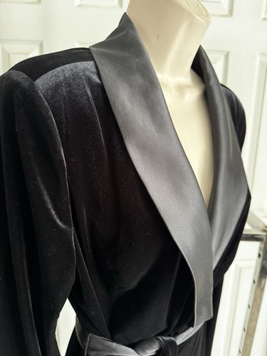 Vestido de terciopelo negro de felpa Adrianna Papell vacaciones línea A chal cuello lazo cinturón 12 - Imagen 10 de 12