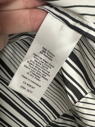 Blusa para mujer Talbots con estampado negro/blanco talla grande - Imagen 4 de 5