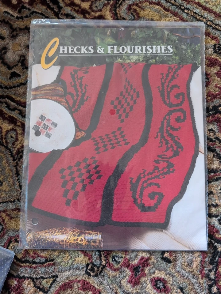 CROCHET Annie’s Afghan Quilt Club 4 Patterns,Spaceship, Beautiful Blossoms & Mor - Image 4 of 4