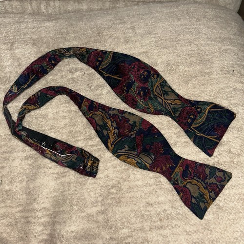 Addison On Madison Bow Tie