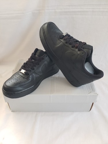 Nike Air Force 1 Size 6.5