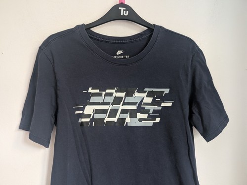 T-shirt Nike blu stampa grafica manica corta taglia S (T21) - Foto 2 di 6