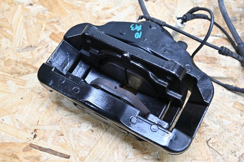 08-13 BMW E90 E92 E93 M3 Front Left & Right Side Brake Caliper Housing Set OEM - Picture 8 of 9