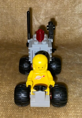 LEGO Set: Classic Space: 6823-1 TRASPORTO DI SUPERFICIE (1983) 100% Vintage anni 80! - Foto 3 di 8