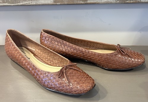 Trotters Women’s Gillian Brown Ballet Flats, Size 8 M - Picture 2 of 6