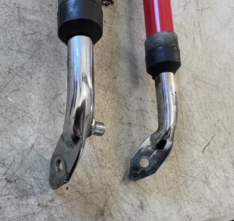 Suzuki Fa50 1986 montaje horquilla delantera Foto 3 de 3