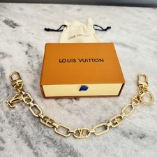 LOUIS VUITTON Chain Links Bag Charm Key 14  Gold Monogram w/ Box  Dust Bag