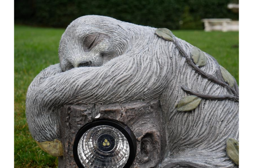 New Sloth With LED Solar Light Outdoor Garden Lawn Ornament Figure High Quality - Picture 8 of 9