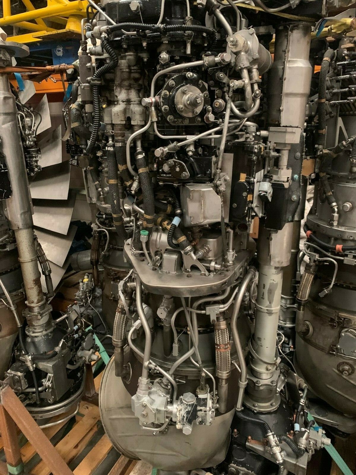 Rolls Royce Gnome MK610 Gas Turbine Jet engine - Picture 3 of 7