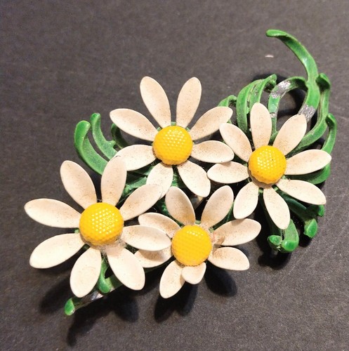 Vintage Enamel Daisy Brooch For Daisies 3 In Long - Picture 2 of 6