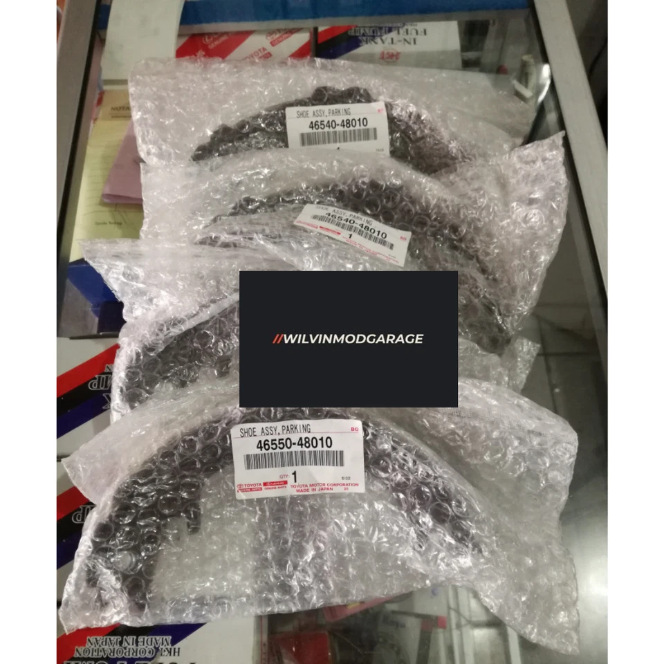 4pcs Genuine Parking Brake Shoe 1996-2005 Toyota Rav4 46550-48010 Japan OEM Foto 2 de 4