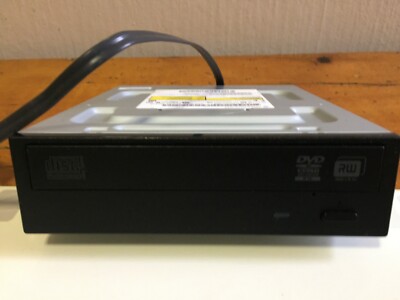 Ein Computer DVD/CD/RW aus funktionierenden Maschinen 