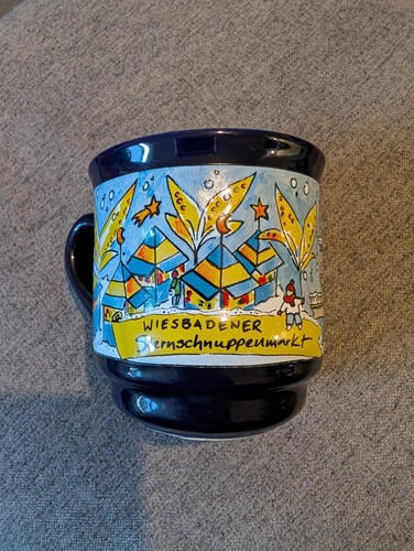 Kobaltblau Wiesbadener Sternschnuppenmarkt Keramik Kaffeebecher - Mohaba GmbH +Co. - Bild 1 von 8