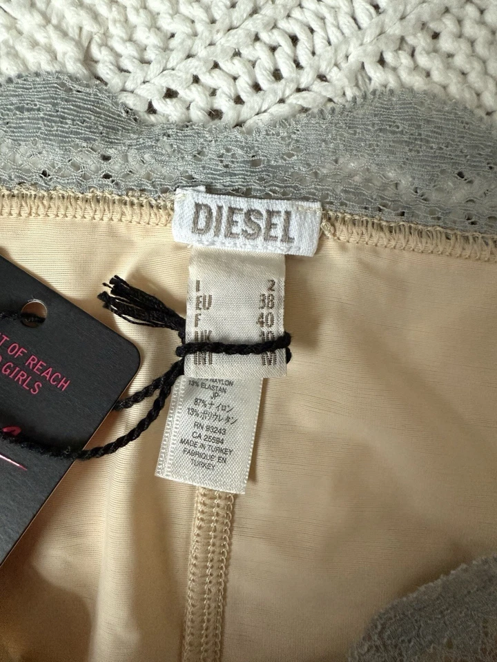 Винтажные новые с ценниками бежевые женские трусики Diesel размер средний Y2K 2000-е неиспользованный запас редкие - Изображение 3 из 4
