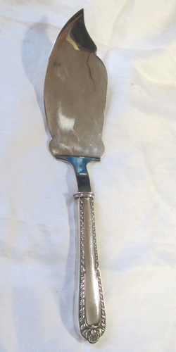 INTERNATIONAL SILVER Gadroon Sterling 1933 Large Fish Server Solid Sterling 10" - Picture 3 of 8