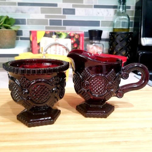 Vintage Avon 1876 Cape Cod Collection Ruby Red Glass Open Sugar Bowl And Creamer - Picture 10 of 10
