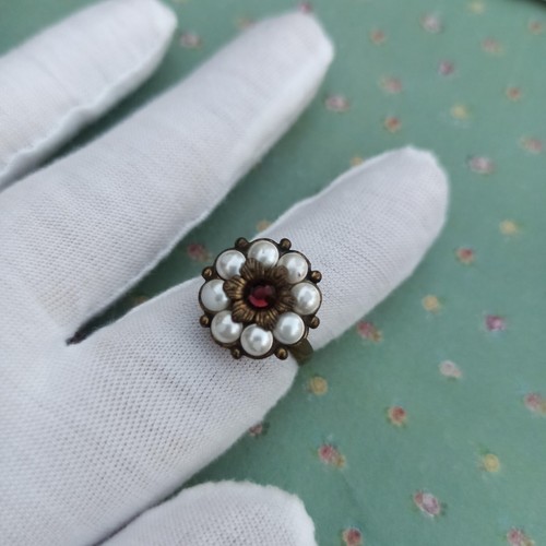 Michal Negrin Ring White Pearl Flower Romantic With Canary Swarovski Crystal - Picture 6 of 19