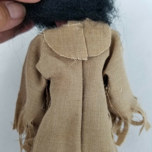 Hand Carved Wood Handmade Crafted Indian Indigenous Native American Ethnic Doll - Picture 11 of 12
