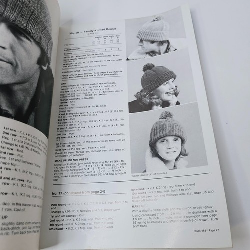Patons Knitting Patterns Toys Dog Coats Winter Warmers Hats Gloves Scarves Kids - Picture 21 of 23