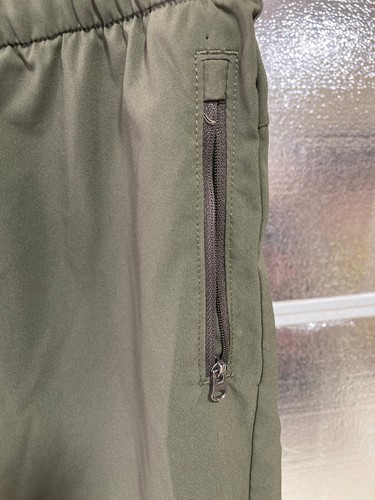 The North Face Flashdry Pants - Boys Large (14/16) - Olive Green - Activewear - Picture 3 of 7