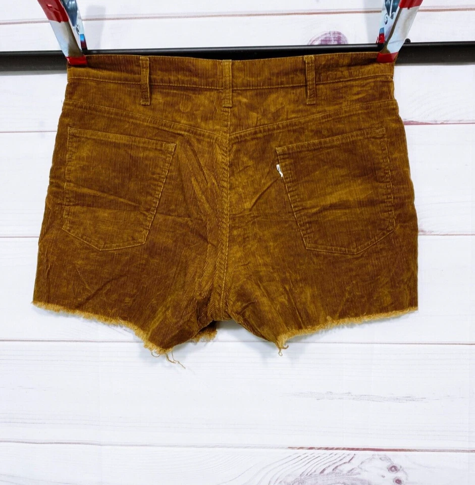 Pantalones cortos de pana Levi's para mujer talla 16 marrón tiro alto flecos dobladillo 5 bolsillos Foto 4 de 4