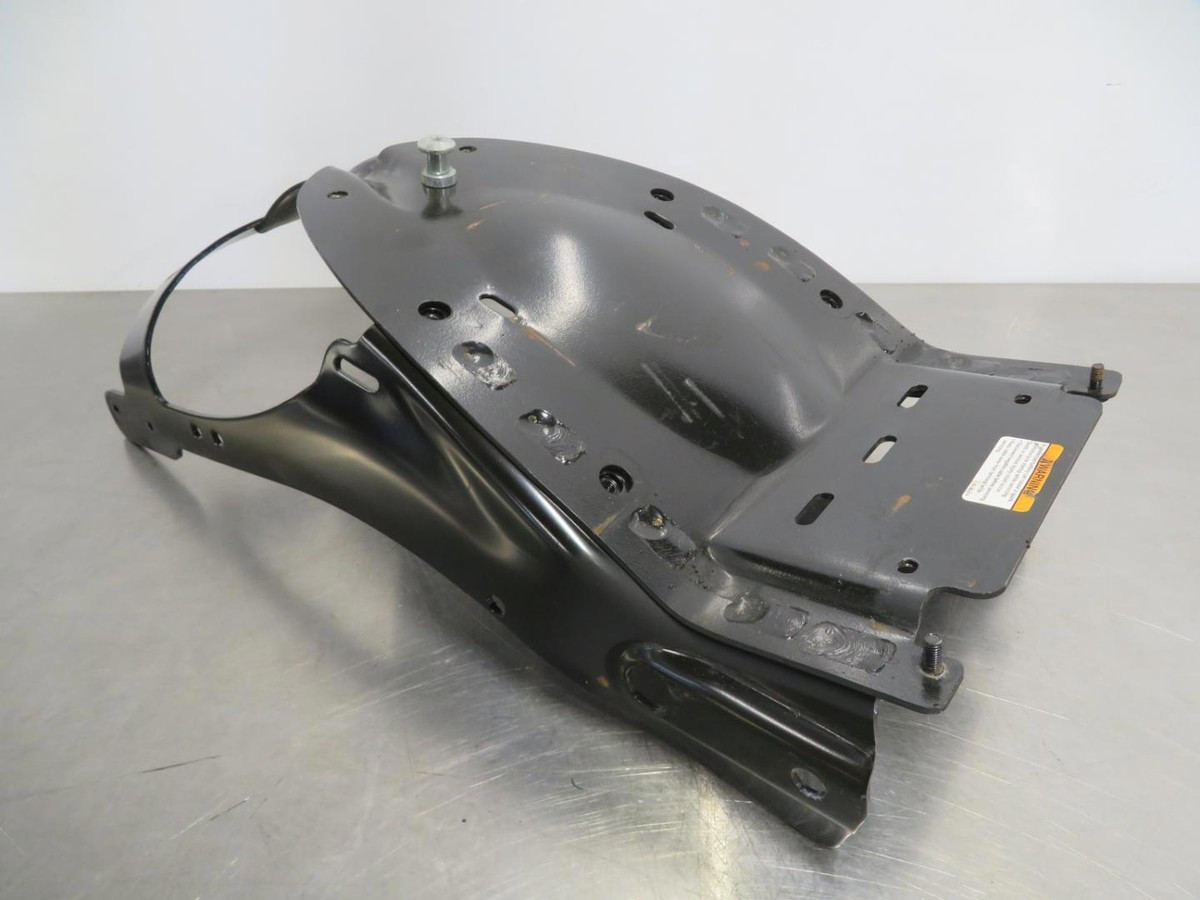 EB1395 2007 07 HARLEY VROD NIGHTROD VRSCD REAR SUBFRAME SEAT PAN