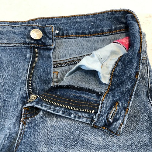 Almost Famous Mid Rise Distressed Skinny Light Wash Blue Jeans Juniors Size 7 - Picture 6 of 12