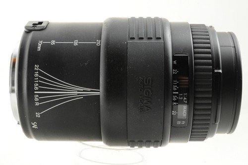 [Excellent+++] Sigma UC Zoom 70-210mm f/4-5.6 Multi Coated For Canon EF w/ Caps - Picture 6 of 11