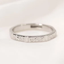 Women's Solid 950 Platinum 1920's Art Deco Patterened Octagonal Band Ring