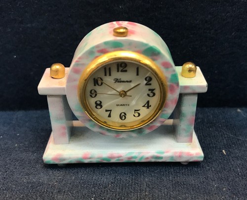 VIENNA QUARZ Miniatur kleine Messing Manteluhr - Bild 1 von 4