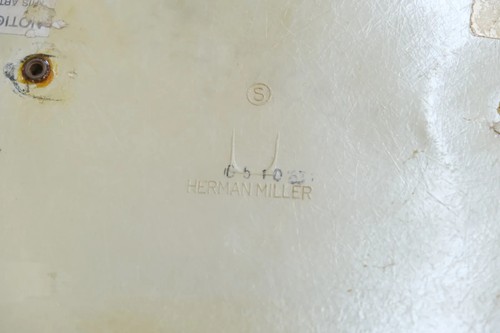 CHARLES & RAY EAMES HERMAN MILLER FIBERGLASS ARMSHELL CHAIR SEAT ONLY - Picture 5 of 8
