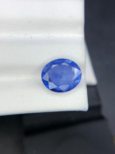 3.10 Ct Natural Sapphire Blue Color Oval Shape loose gemstone From Srilanka - Picture 4 of 16