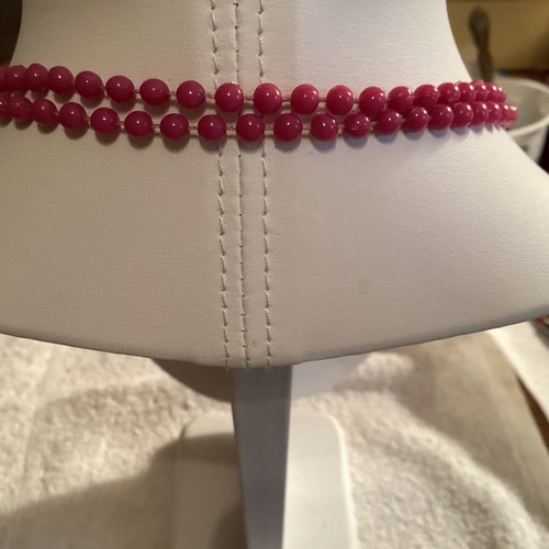Vintage Small Beaded 34” Continous Necklace Cranberry - Picture 2 of 4